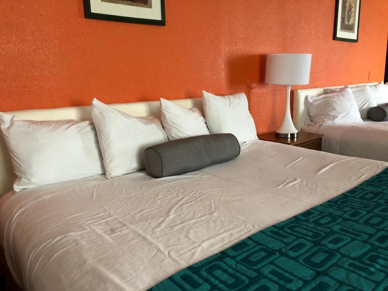 Motel Howard Johnson By Wyndham *